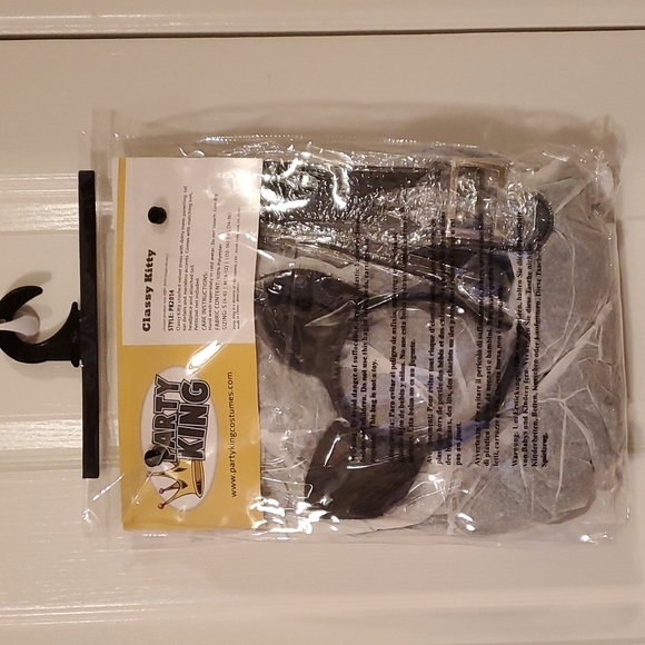 Ladies Sassy Classy Kitty Cat Costume - Picture 3 of 4